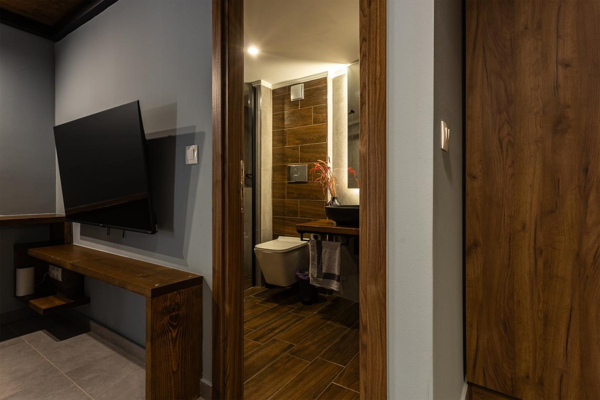 Wooden Suites Thessaloniki Exterior photo