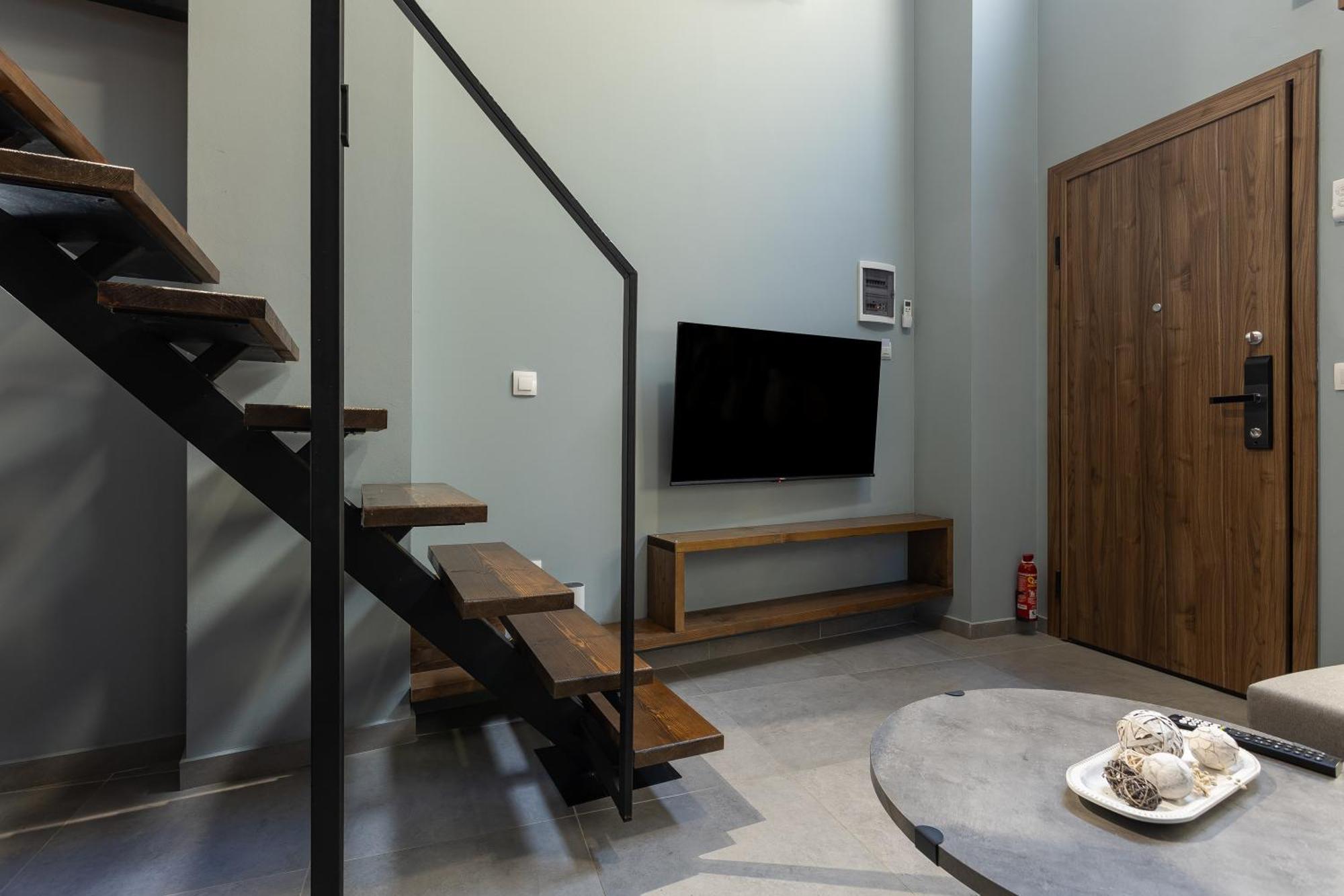 Wooden Suites Thessaloniki Exterior photo